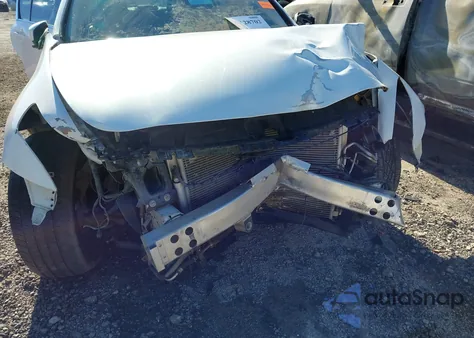 2013 Infiniti G37 из США, поврежденный, VIN JN1CV6AR8DM762332